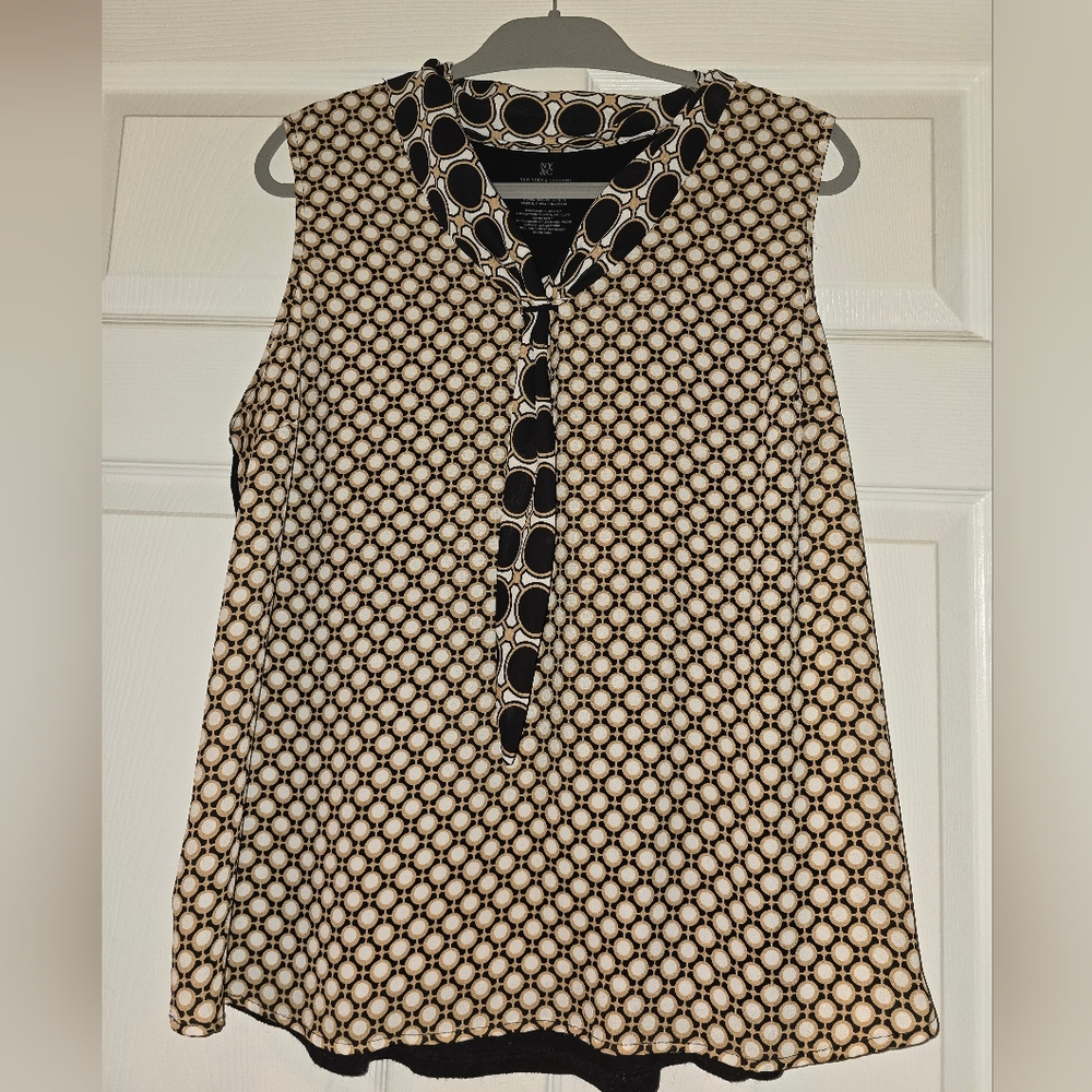 New York & Company Black and Cream Sleeveless Tie Front Blouse